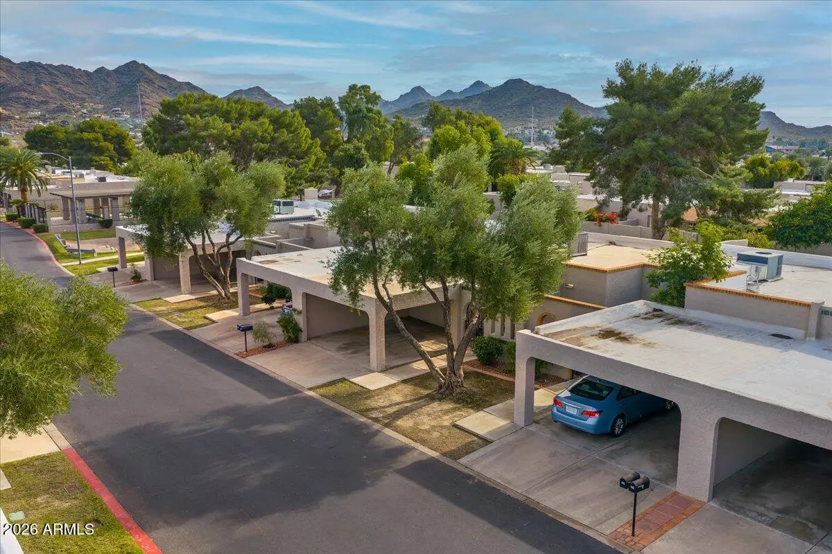 925 E Cochise Drive, Phoenix, AZ 85020 - Image #1