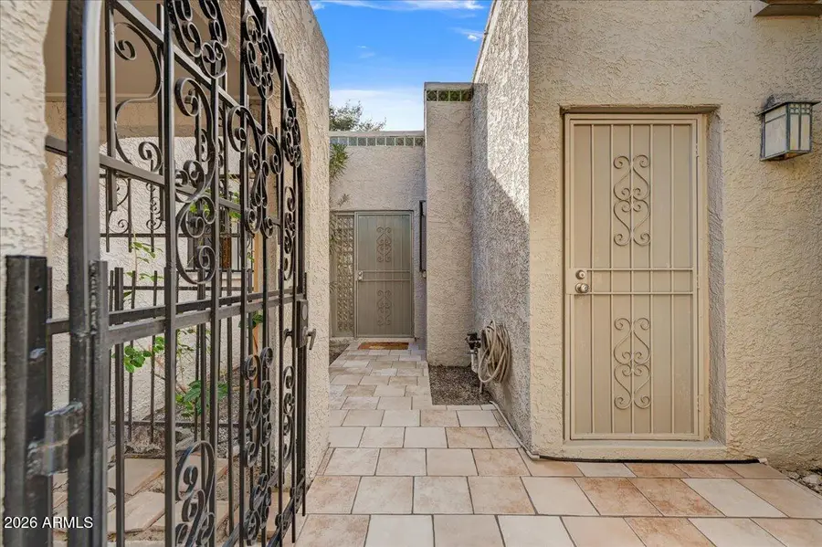 925 E Cochise Drive, Phoenix, AZ 85020 - Image #3