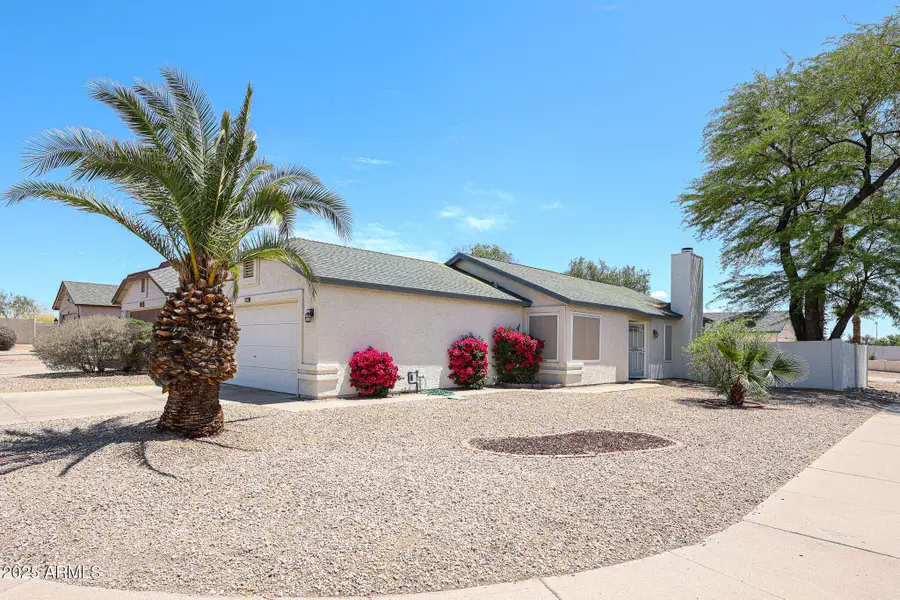 8521 W Mauna Loa Lane, Peoria, AZ 85381 - Image #3