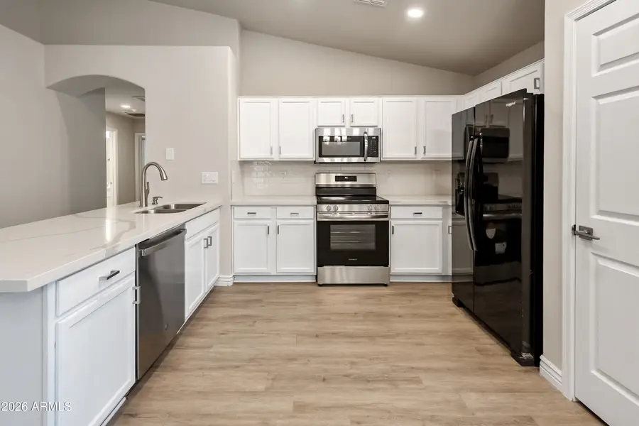 5811 S 16th Drive, Phoenix, AZ 85041 - Image #2