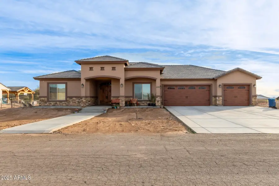 22951 W La Mirada Drive, Buckeye, AZ 85326 - Image #3