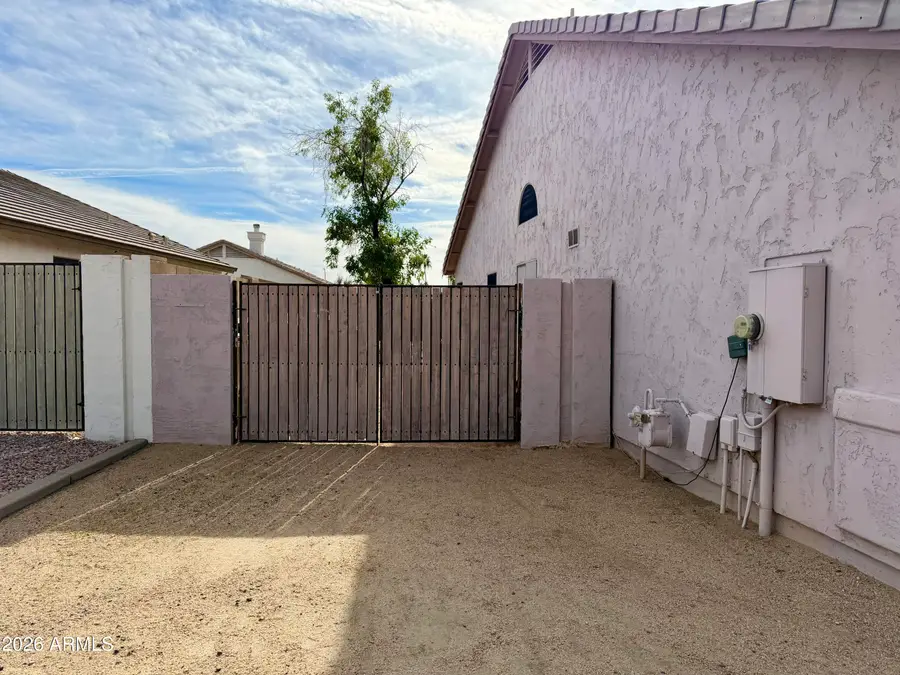 6401 W Behrend Drive, Glendale, AZ 85308 - Image #3