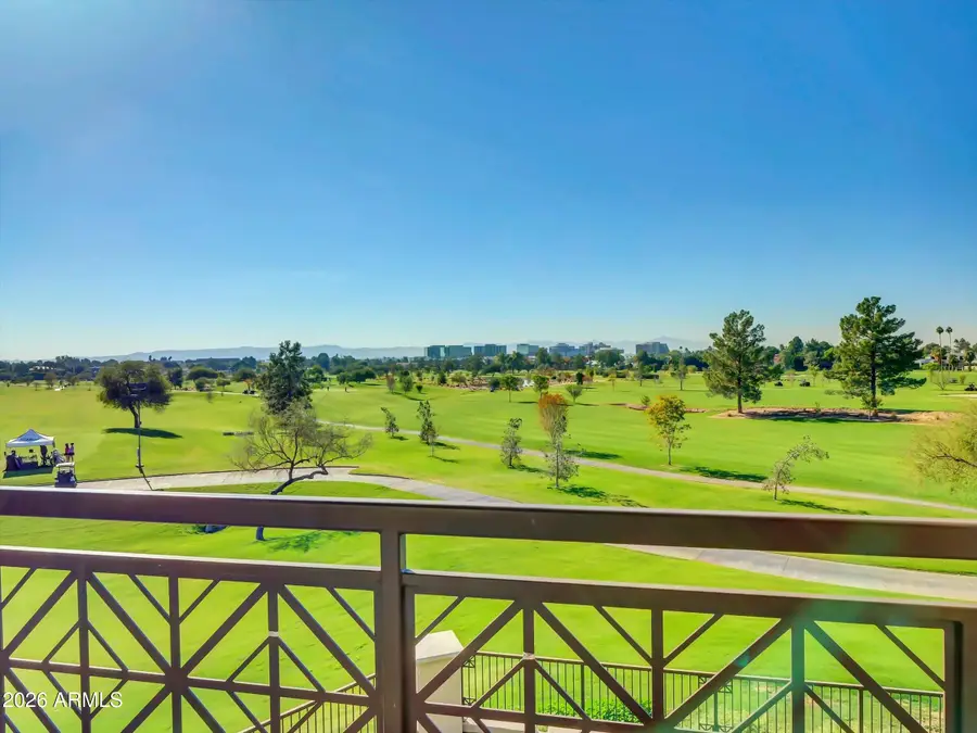 2 Biltmore Estate #211, Phoenix, AZ 85016 - Image #2