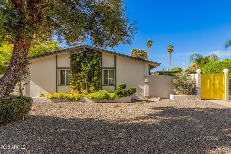 2414 W Paradise Drive, Phoenix, AZ 85029 - Image #2