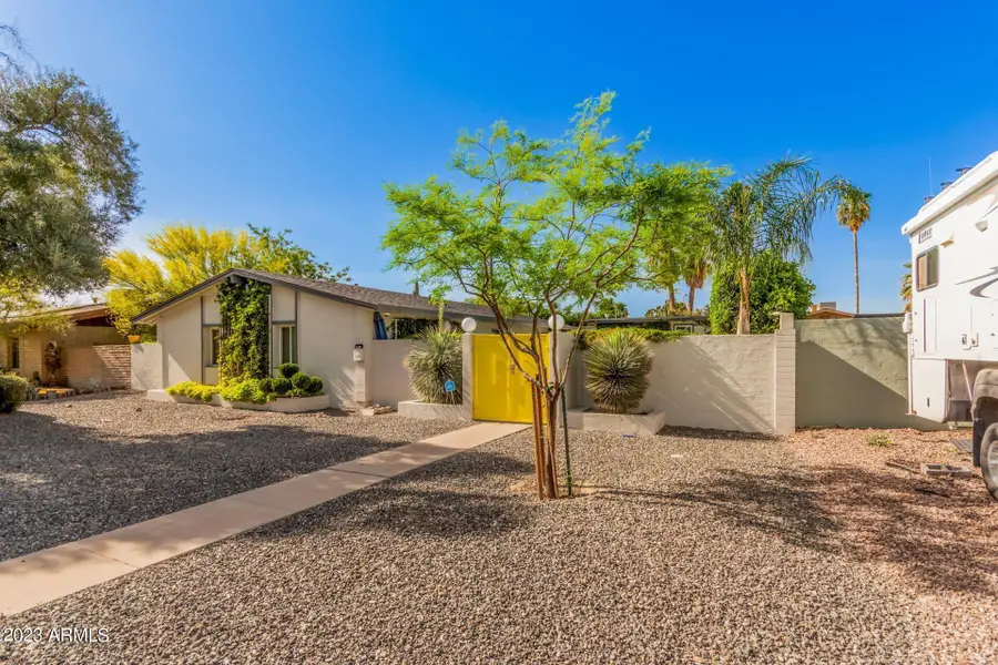 2414 W Paradise Drive, Phoenix, AZ 85029 - Image #3