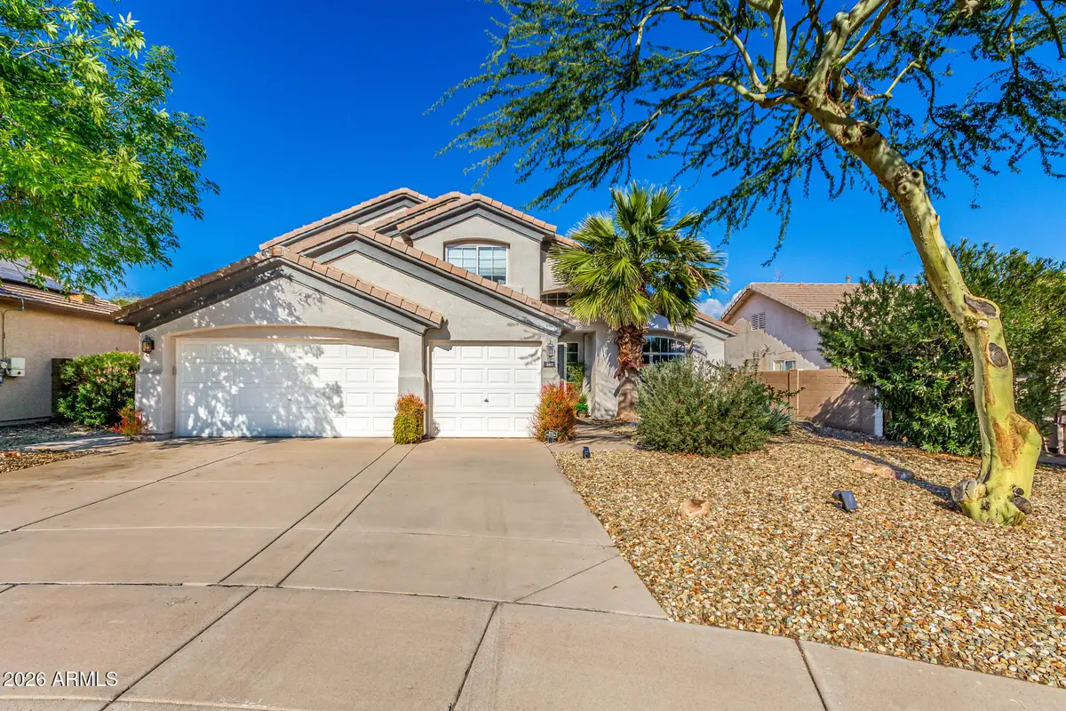 240 E Gail Court, Gilbert, AZ 85296 - Image #1
