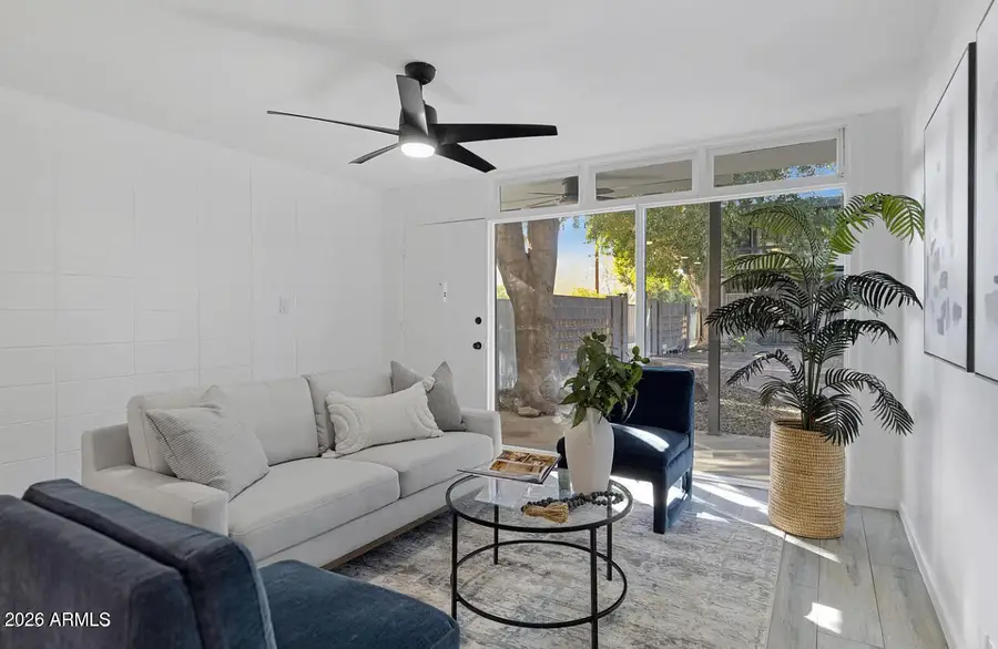 1101 E Bethany Home Road #15, Phoenix, AZ 85014 - Image #2