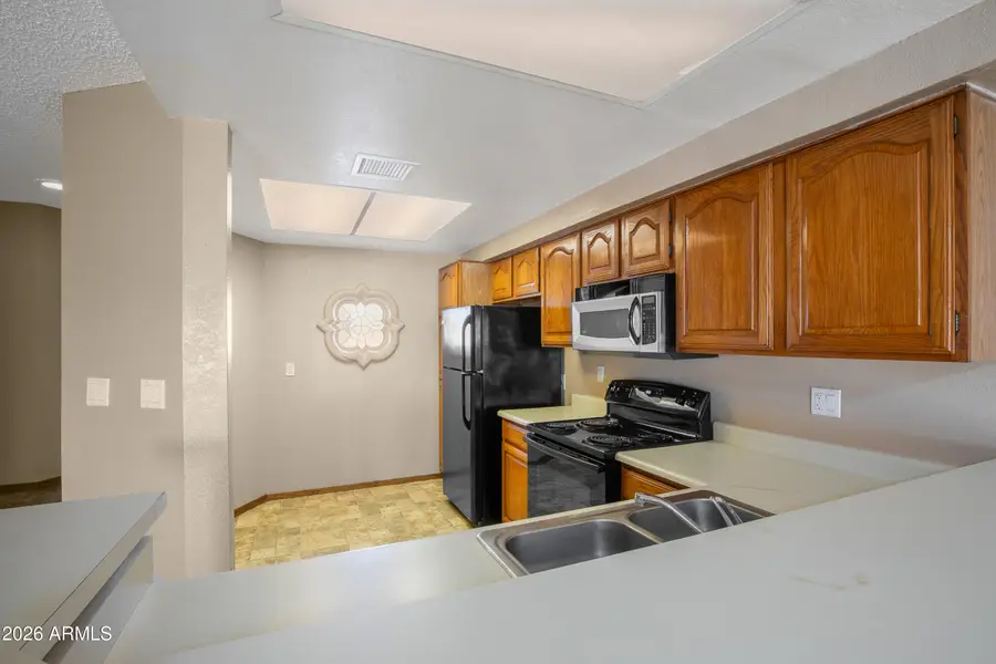 2201 W Union Hills Drive #106, Phoenix, AZ 85027 - Image #3
