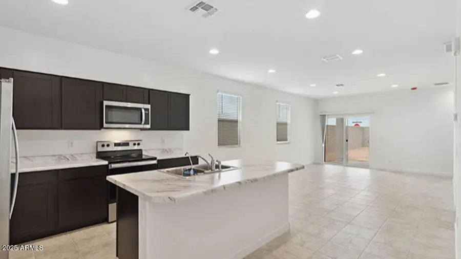 8317 W Banks Court, Florence, AZ 85132 - Image #3