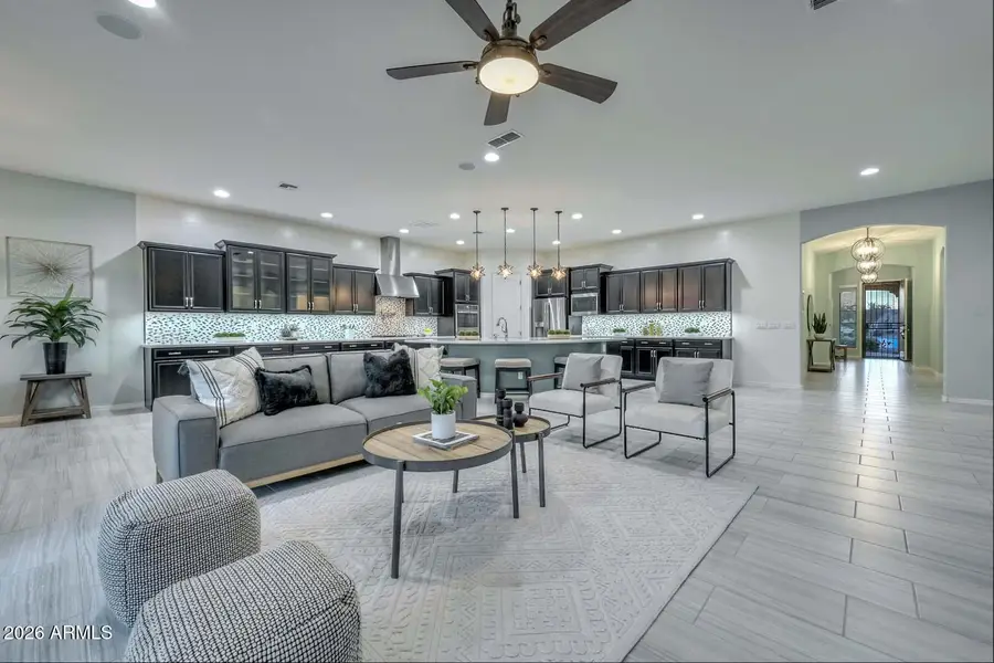 9326 W Daley Lane, Peoria, AZ 85383 - Image #3