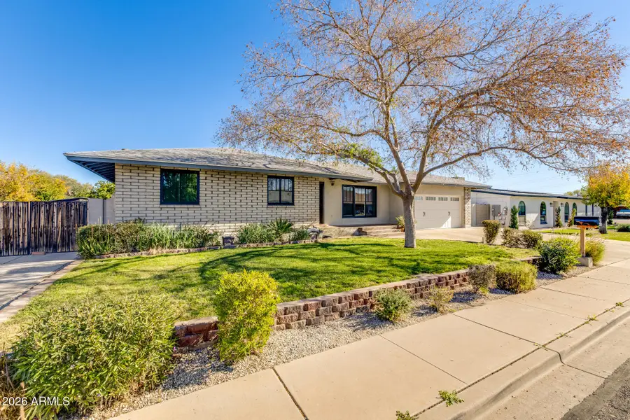 655 N Gentry Circle, Mesa, AZ 85213 - Image #3