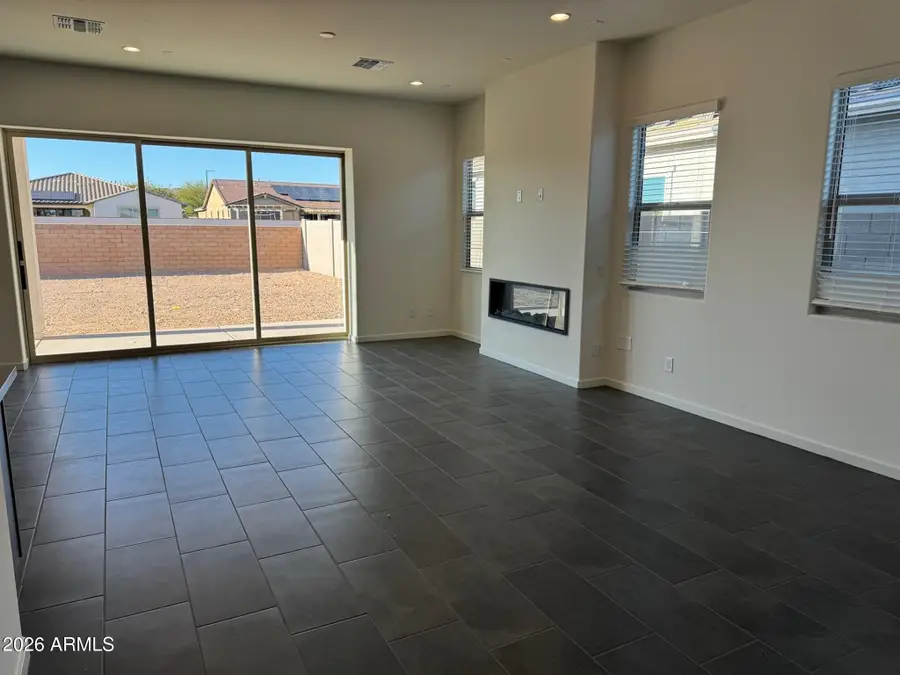 15462 S 182nd Avenue, Goodyear, AZ 85338 - Image #3