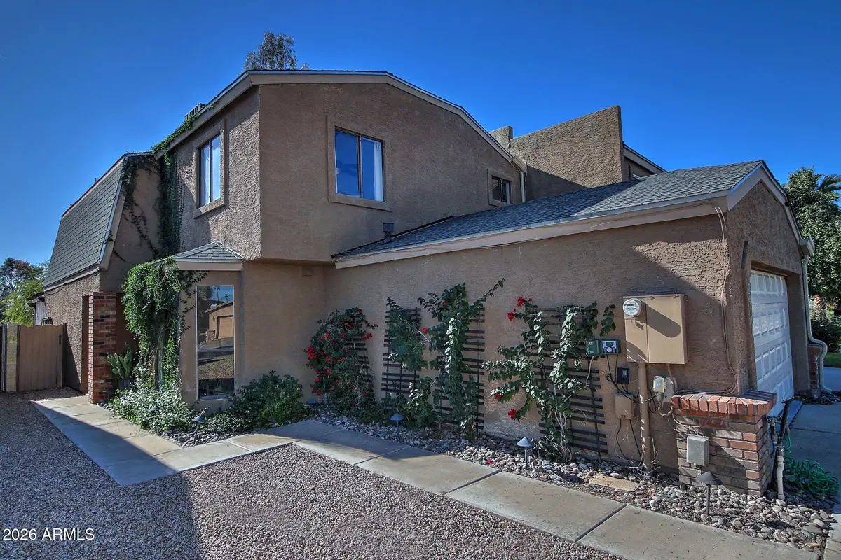 2941 E Nisbet Court, Phoenix, AZ 85032 - Image #1