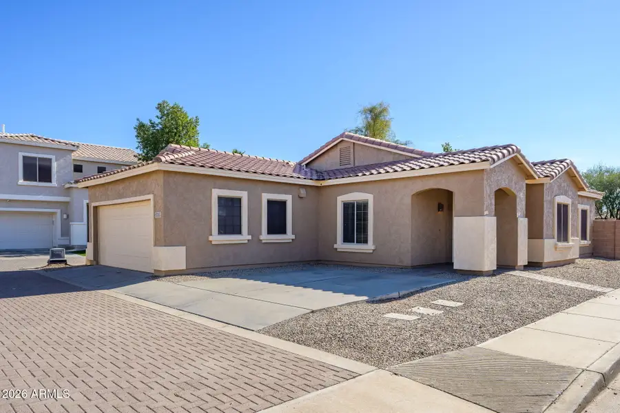6353 S Kimberlee Way, Chandler, AZ 85249 - Image #2