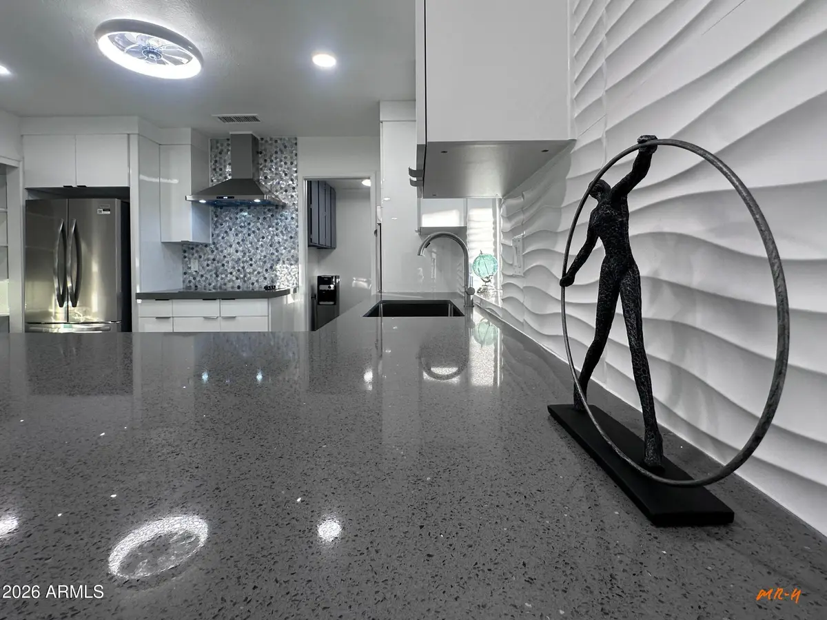 7803 E Kiowa Avenue, Mesa, AZ 85209 - Image #1