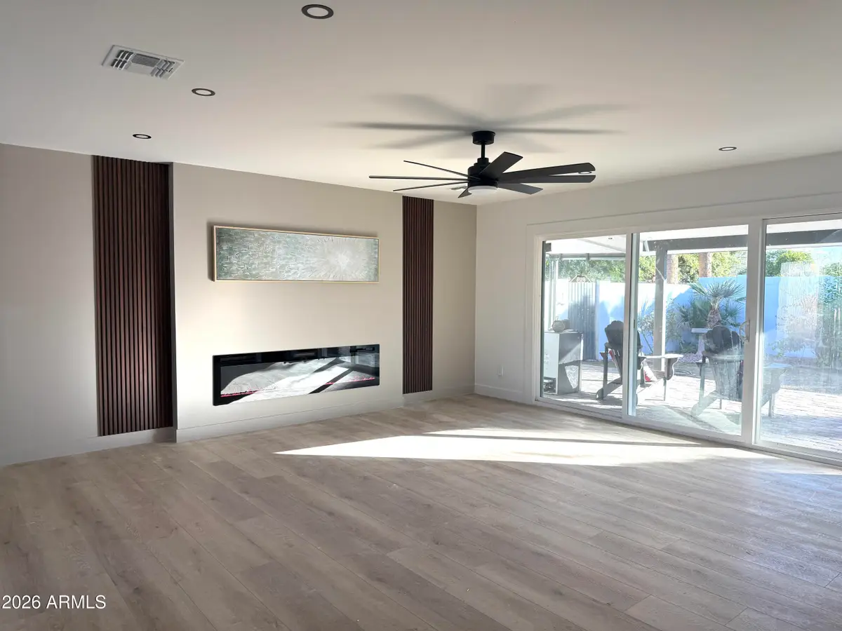 7761 E Chaparral Road, Scottsdale, AZ 85250 - Image #1