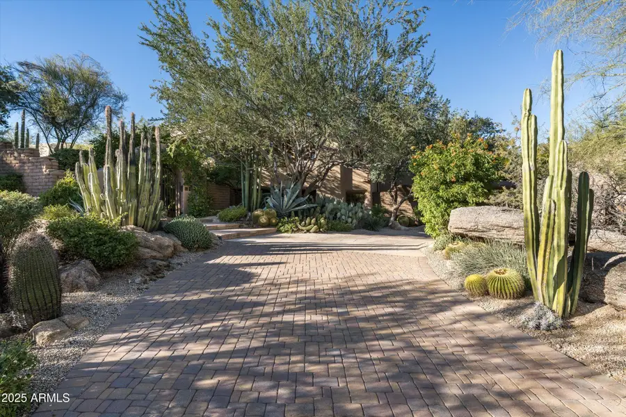 7416 E Arroyo Hondo Road, Scottsdale, AZ 85266 - Image #2