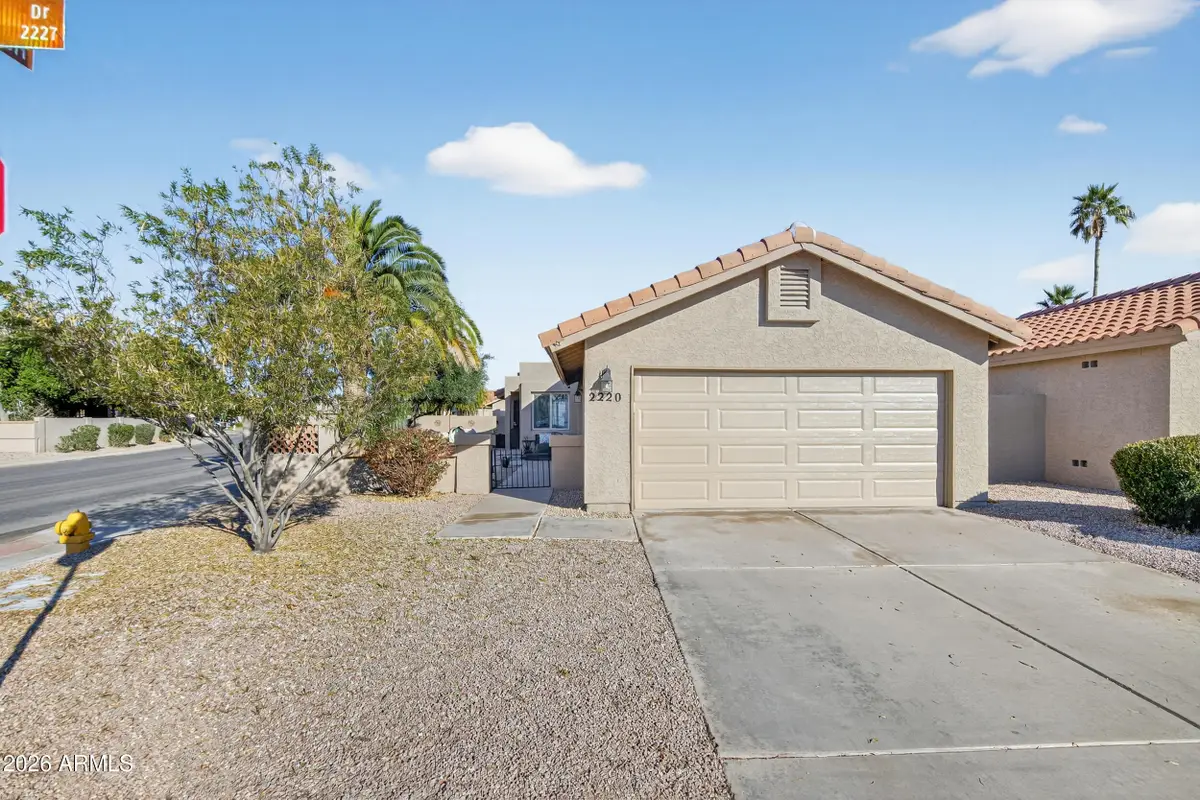 2220 W Ironwood Drive, Chandler, AZ 85224 - Image #1