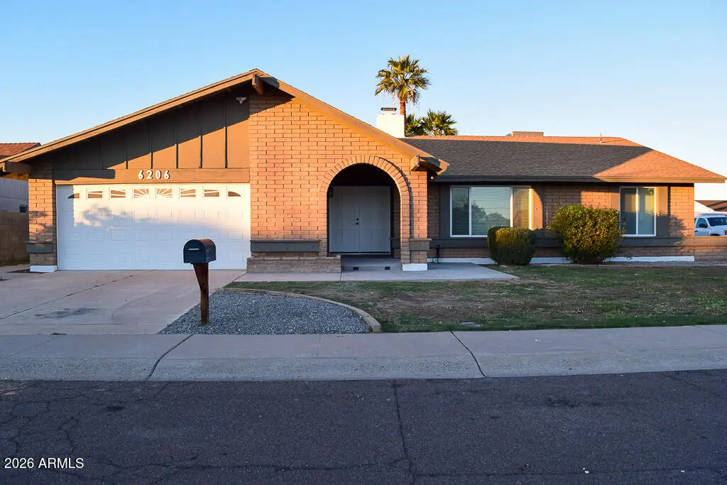 6206 W Wethersfield Road, Glendale, AZ 85304 - Image #1