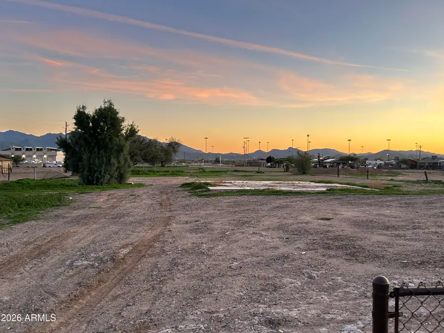 113 E Elm Lane, Avondale, AZ 85323 - Image #3