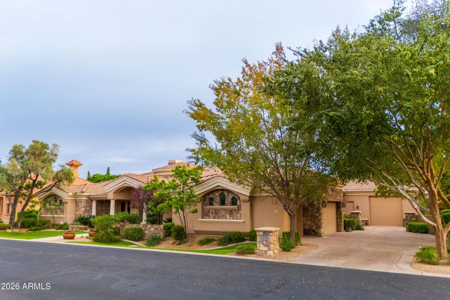 6135 W Trovita Place, Chandler, AZ 85226 - Image #2