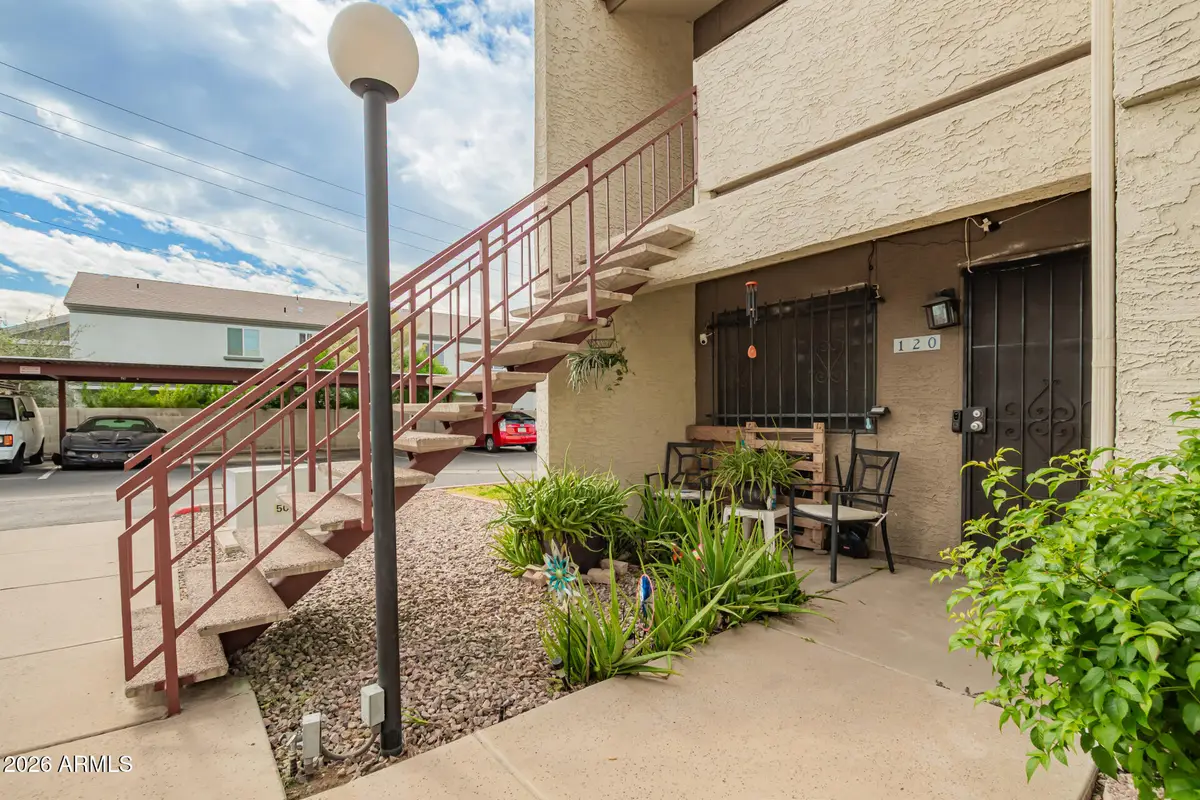 3301 E Earll Drive #120, Phoenix, AZ 85018 - Image #1