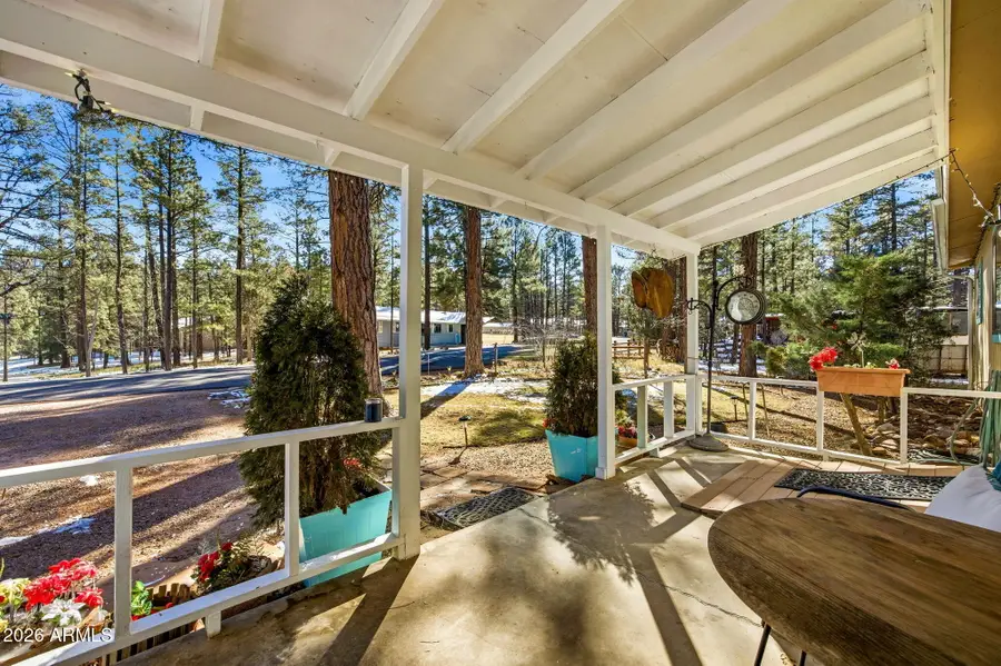 940 N 46th Drive, Show Low, AZ 85901 - Image #3