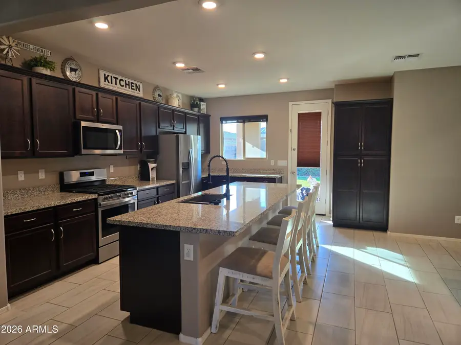 8676 N 172nd Drive, Waddell, AZ 85355 - Image #2