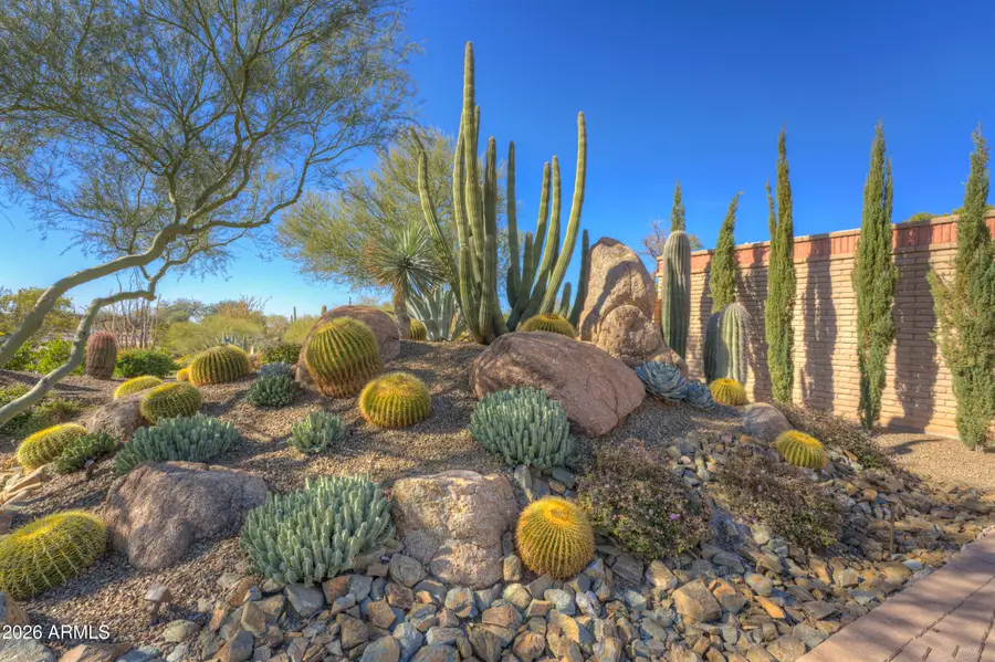 8944 E Cave Creek Road E, Carefree, AZ 85377 - Image #3