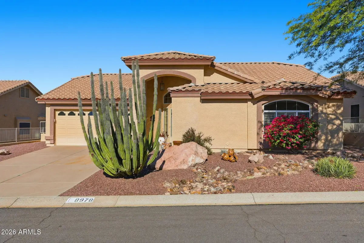 8978 E Saguaro Blossom Road, Gold Canyon, AZ 85118 - Image #1