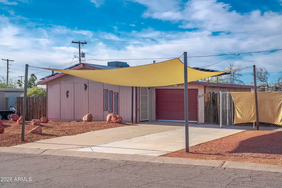 317 Peretz Circle, Morristown, AZ 85342 - Image #2