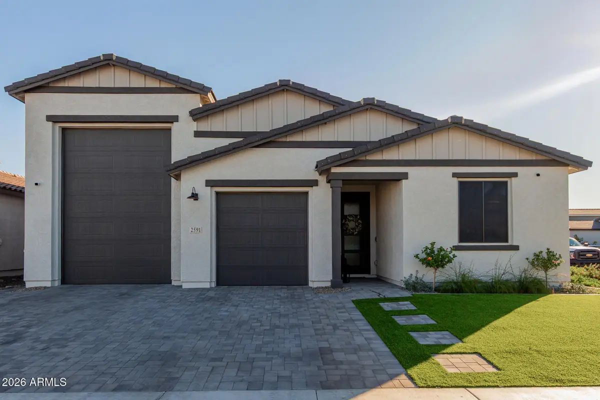 2591 E Hollywood Ike Avenue, San Tan Valley, AZ 85140 - Image #1