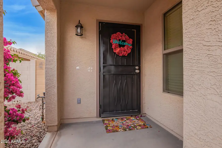 959 W Desert Hills Drive, San Tan Valley, AZ 85143 - Image #2