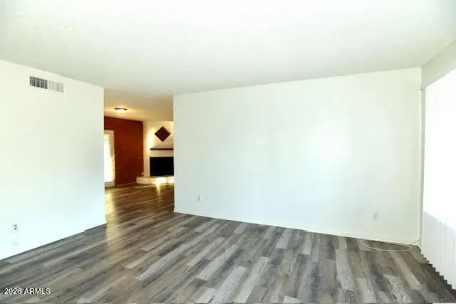 1943 E South Mountain Avenue, Phoenix, AZ 85042 - Image #2