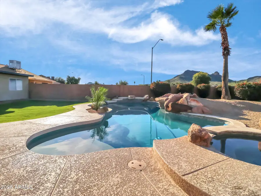 1705 E Grandview Road, Phoenix, AZ 85022 - Image #2