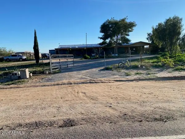 21301 W Dove Valley Road W, Wittmann, AZ 85361