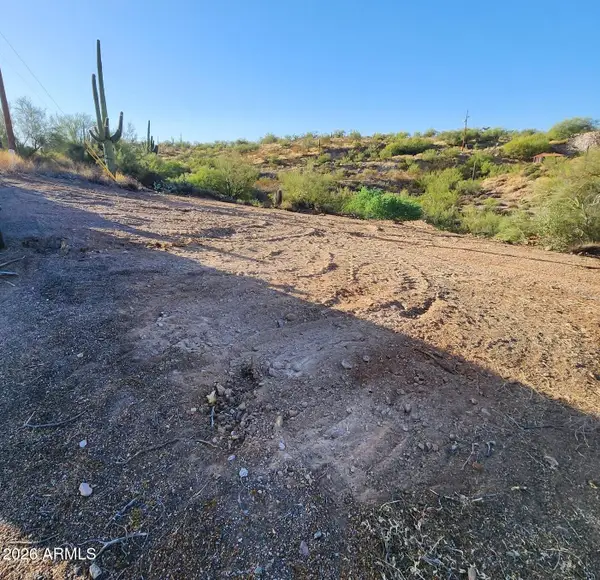 102 N Kathy Drive #77, Queen Valley, AZ 85118