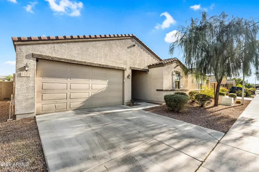 1747 E Grove Street, Phoenix, AZ 85040 - Image #2