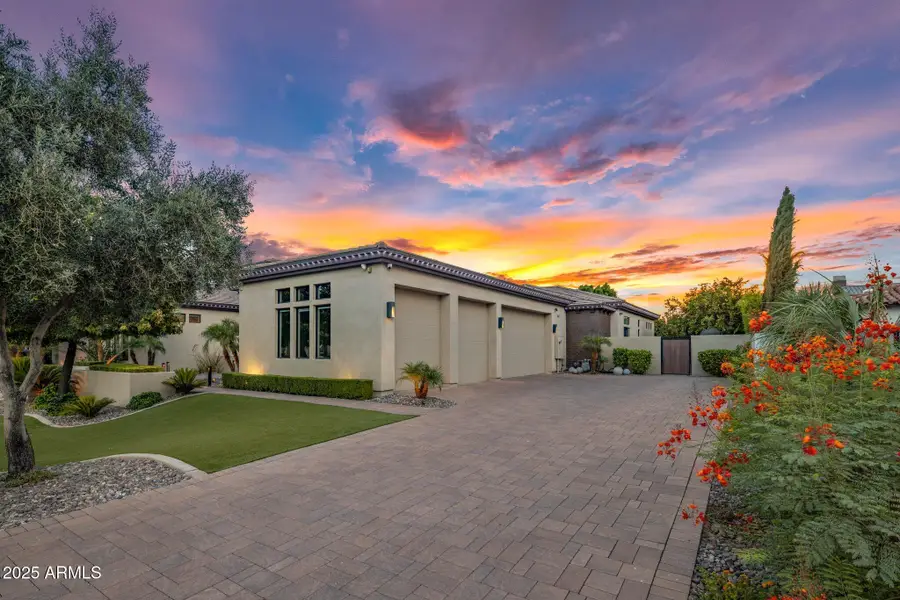 2639 E Lovebird Lane, Gilbert, AZ 85297 - Image #2