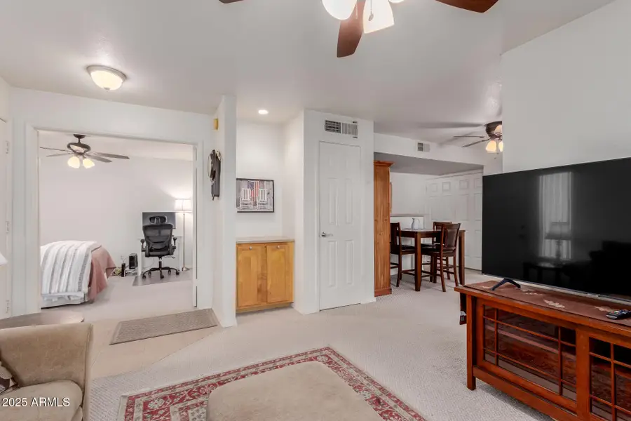 8787 E Mountain View Road #2014, Scottsdale, AZ 85258 - Image #3