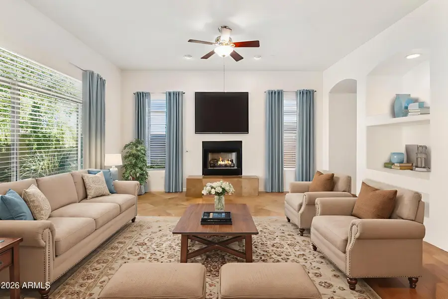 2130 E Beautiful Lane, Phoenix, AZ 85042 - Image #2