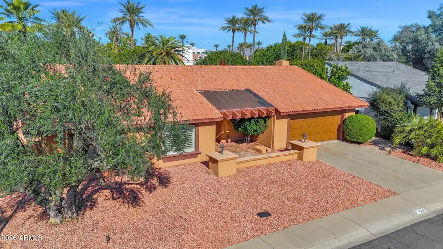 7506 E Woodsage Lane, Scottsdale, AZ 85258 - Image #3