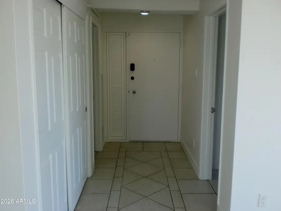 6502 N Central Avenue #B203, Phoenix, AZ 85012 - Image #3