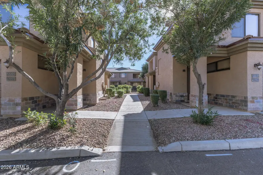 705 W Queen Creek Road #1223, Chandler, AZ 85248 - Image #2