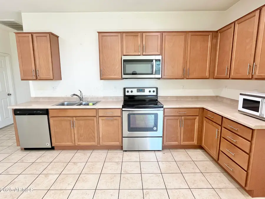 6237 W Orchid Lane, Glendale, AZ 85302 - Image #3