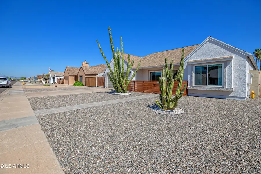 6914 W Sunnyside Drive, Peoria, AZ 85345 - Image #3