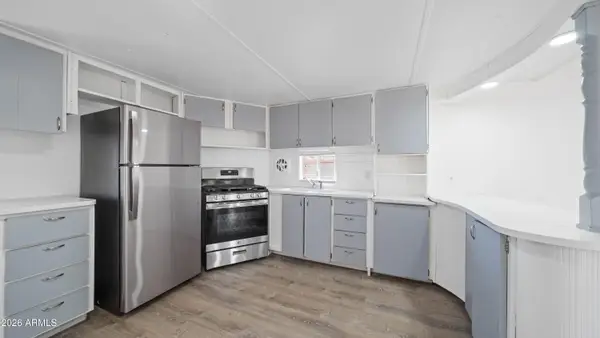 306 E Apache Street, Huachuca City, AZ 85616