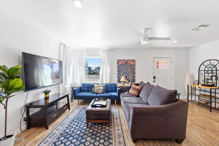 2825 N Greenfield Road, Phoenix, AZ 85006 - Image #2