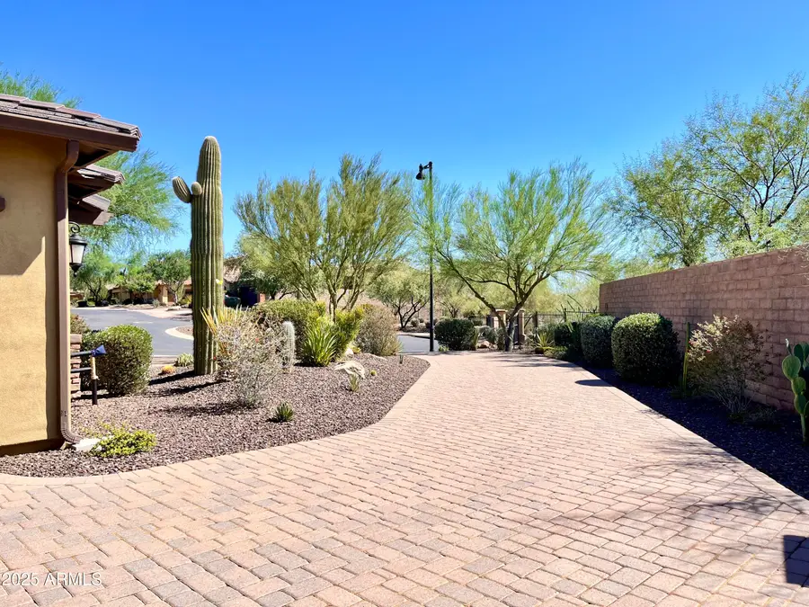 12144 W Desert Mirage Drive, Peoria, AZ 85383 - Image #3