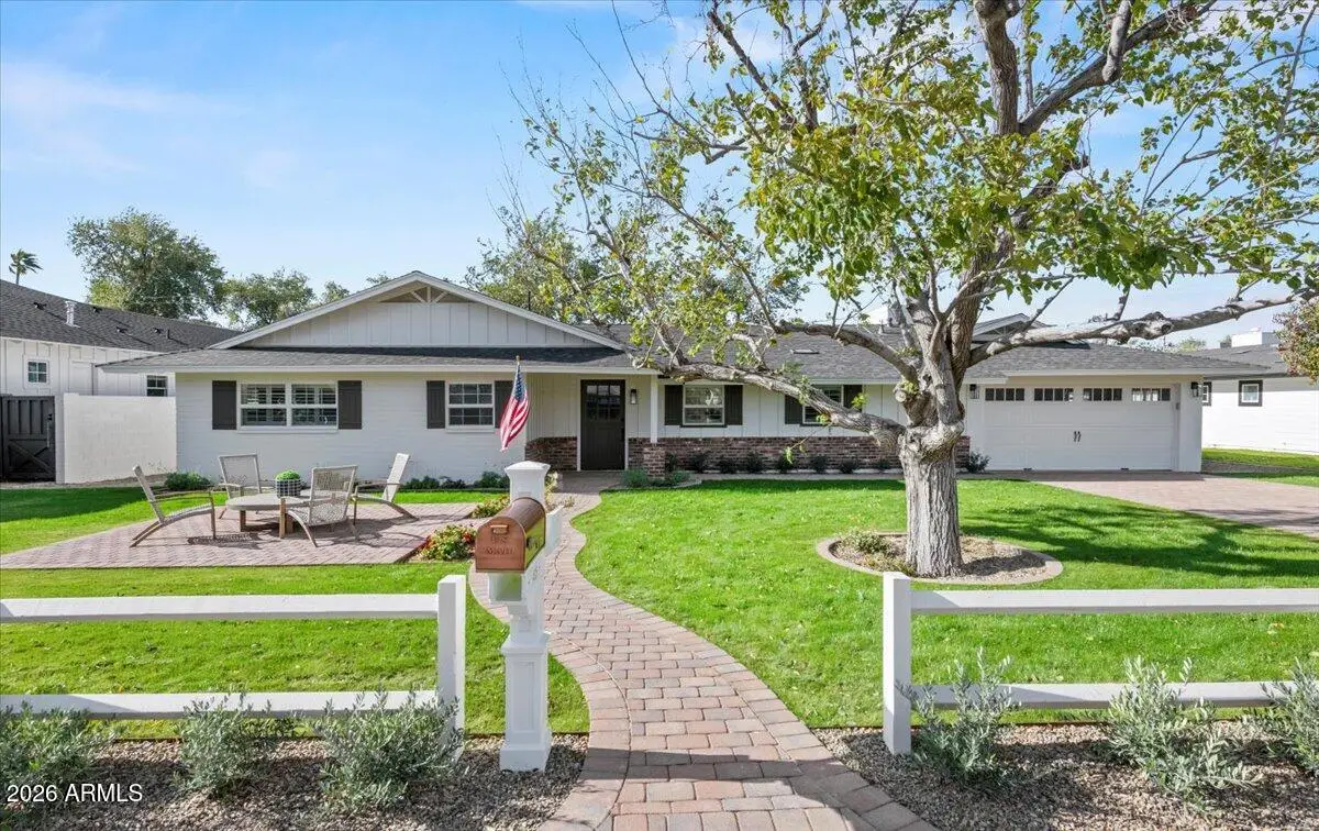 4525 E Calle Ventura --, Phoenix, AZ 85018 - Image #1